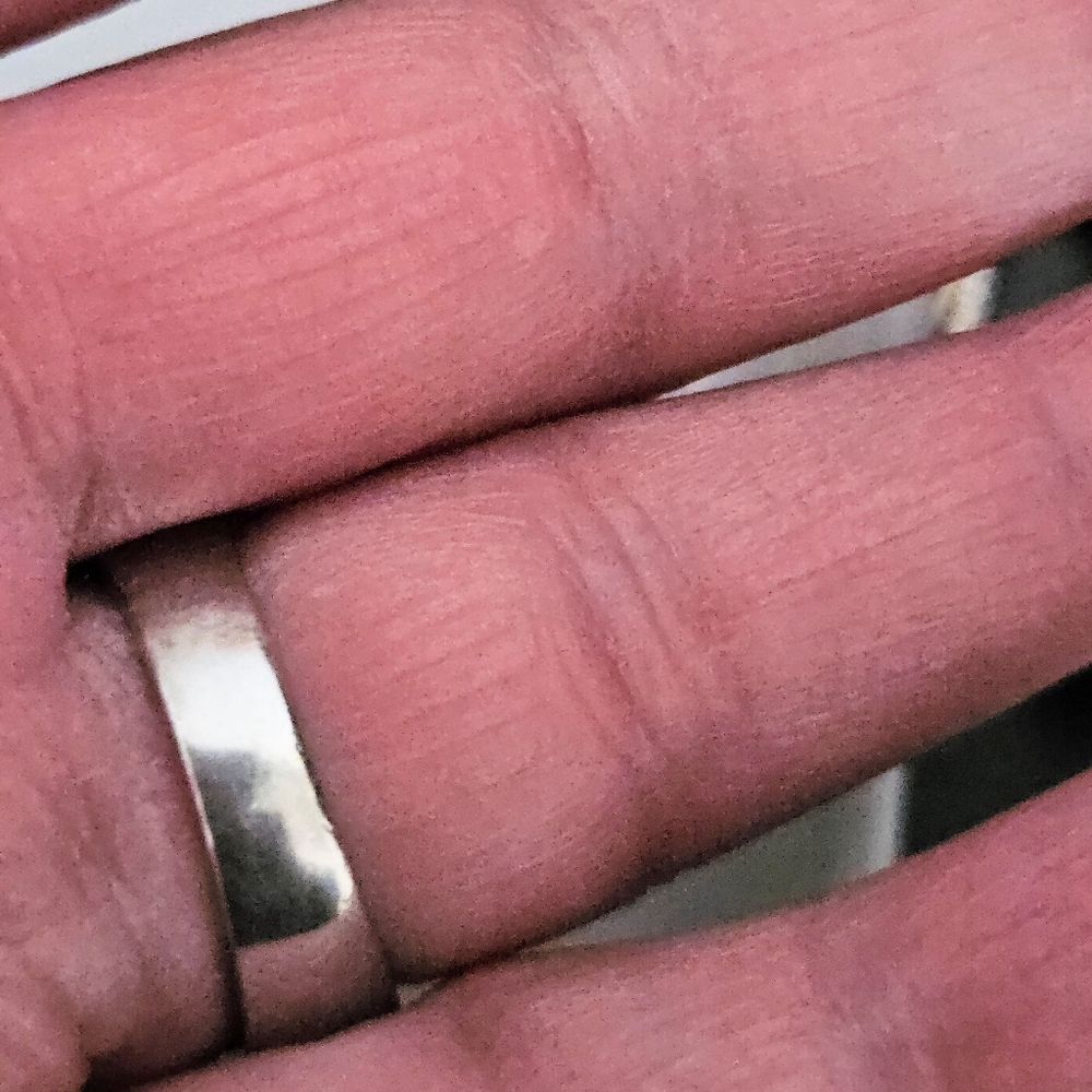 BELLA LUCE DIAMOND BAND RING RHODIUM OVER STERLING SILVER SIZE 7 3/4 - Picture 4 of 6